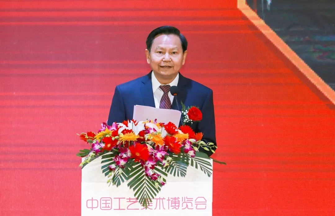 tu1.webp.jpg tu1.webp.jpg